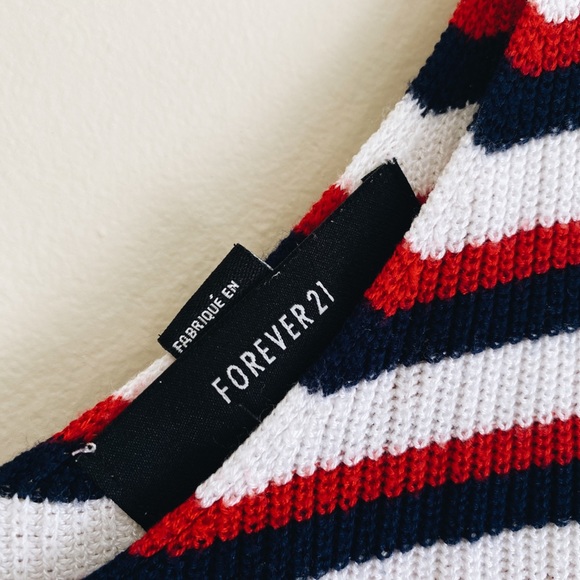 Forever 21 summer tank top - Picture 2 of 5